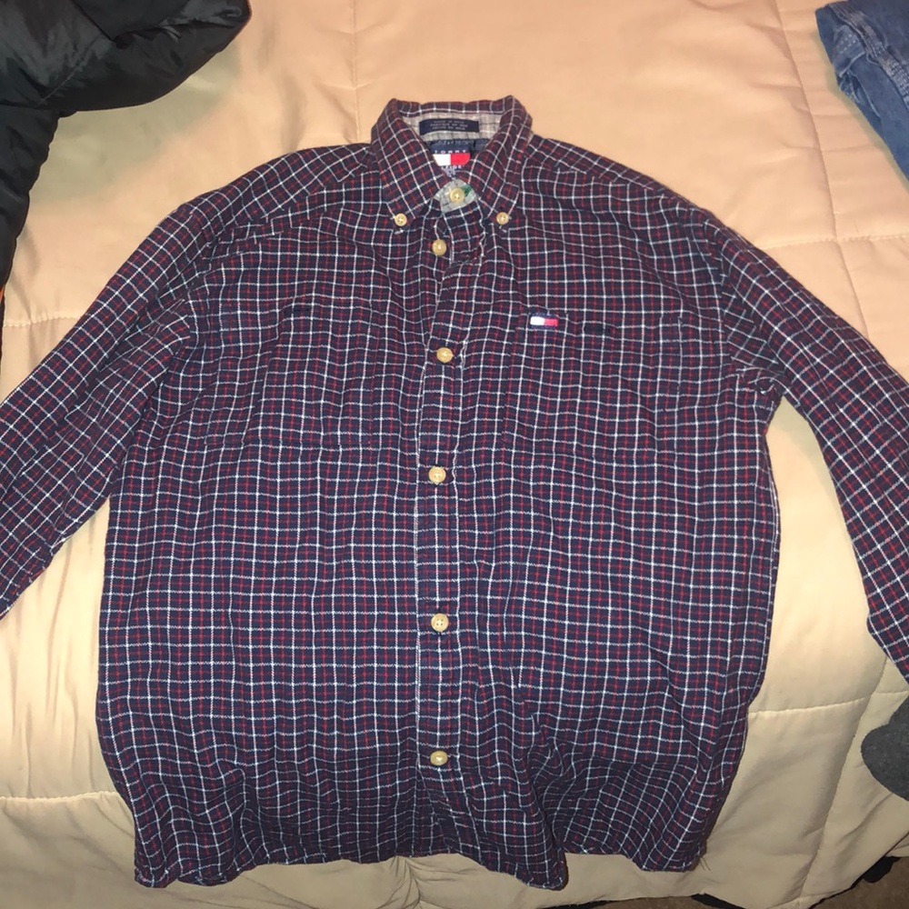 Tommy Hilfiger button up